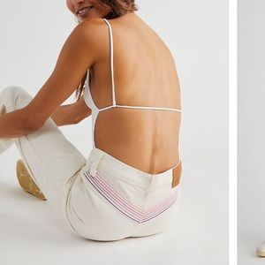 Levi’a Ribcage Jeans- Chasing Rainbows